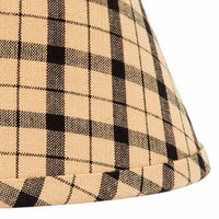 Black Nutmeg Salem Check Black 10
