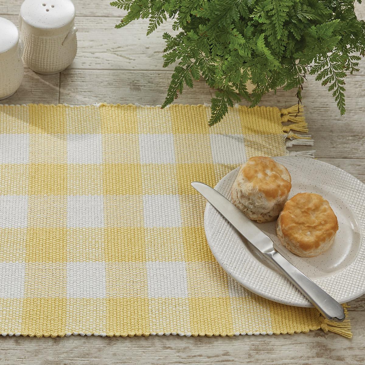 Wicklow Table Runner Yarn 36" L - Yellow - The Fox Decor