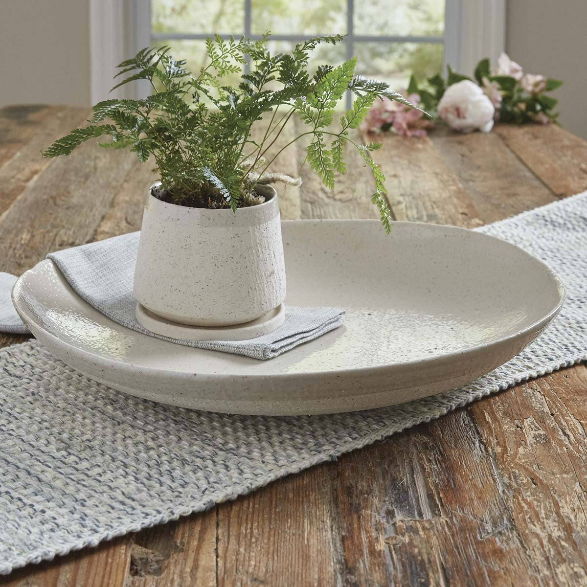 Sandstone Centerpiece 16" - The Fox Decor