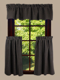 Black and Tan Tiers T3235011