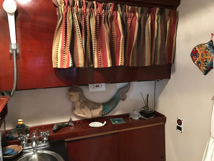 Timber Ridge Country Lodge & Southwestern Window Valance Park designs - The Fox Decor