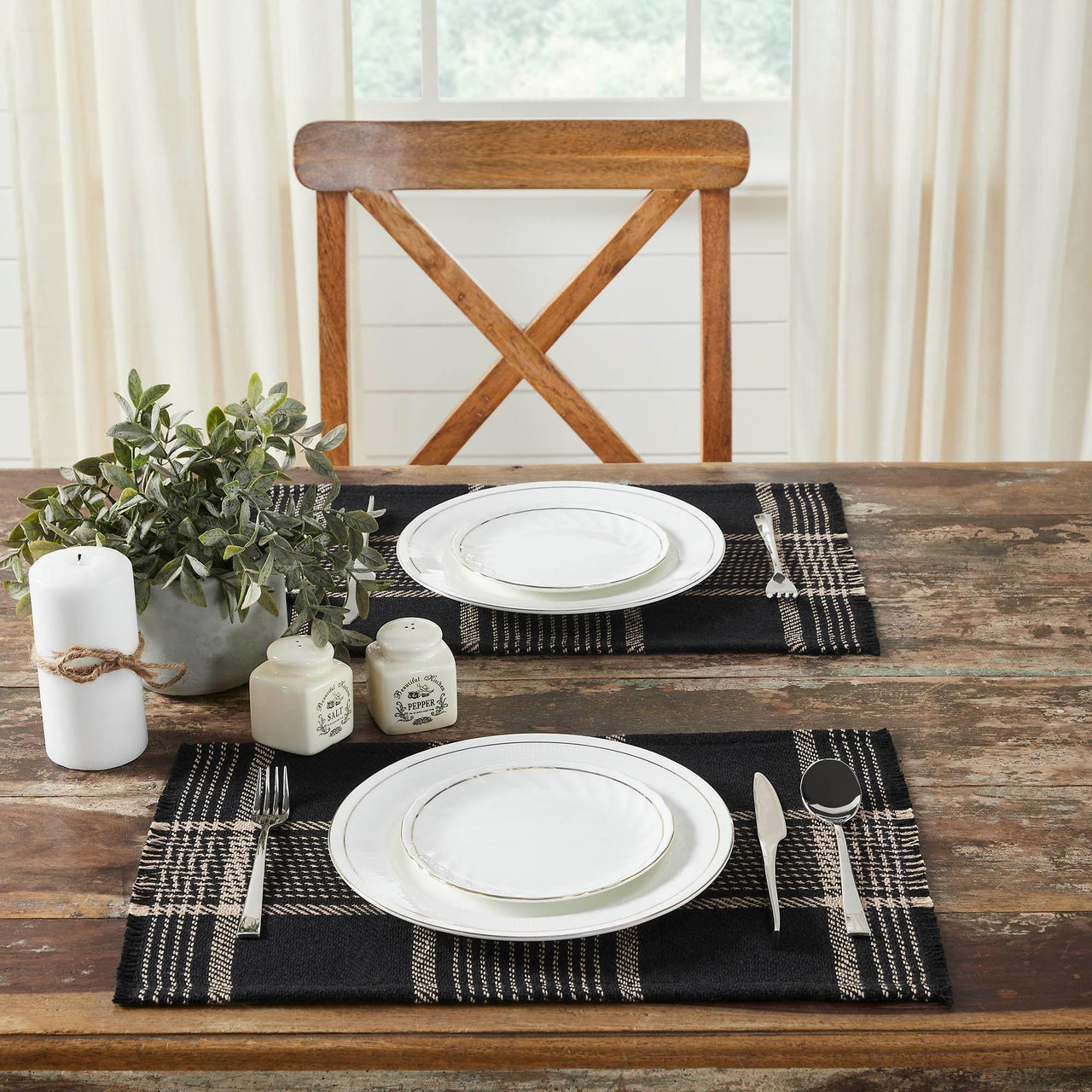 Eston Black Tan Plaid Placemat Set of 2 13x19 - The Fox Decor