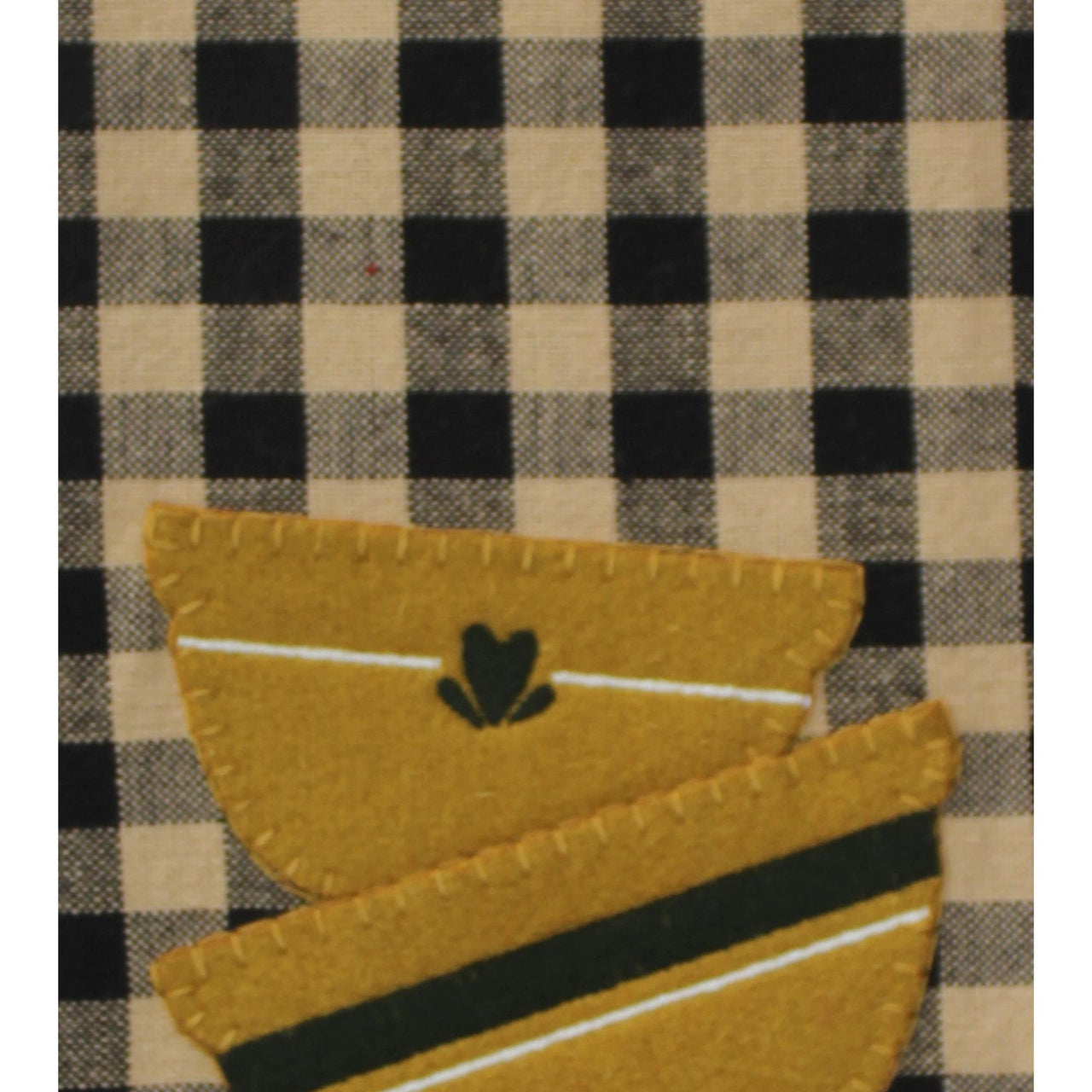 Stack of Yellowware Towel  Set of 2 ETRM0036