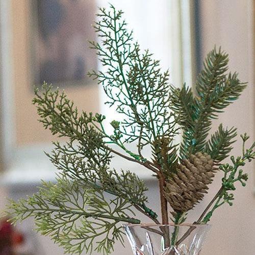 Mossy Glen Pine & Cedar Pick 14 - The Fox Decor