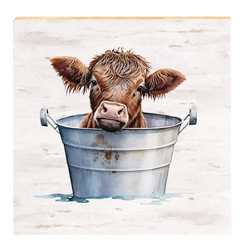 Baby Highland Cow in a Bucket Block - The Fox Decor