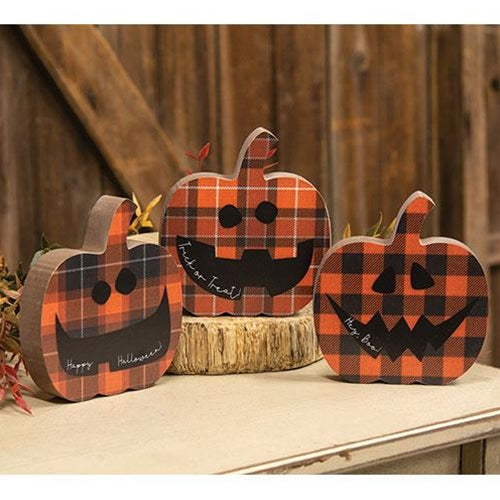 Happy Halloween Chunky Plaid Jack O Lantern Sitter 3 Asstd