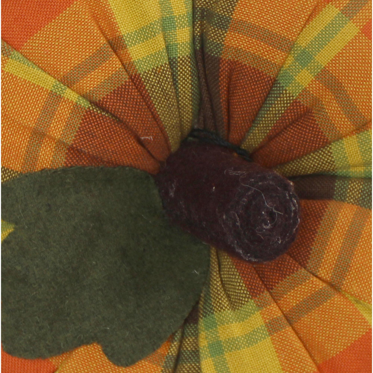 F Autumn Plaid Pumpkin 8 Inx6 In ON336023