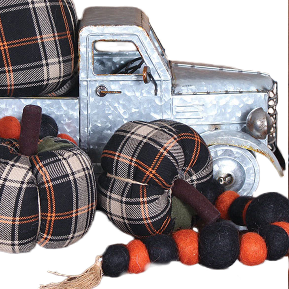Primitive Fall Plaid Pumpkin 8 Inch ON840007