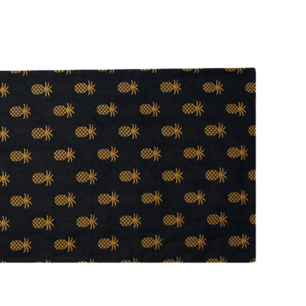 Pineapple Town  Table Runner TR660011