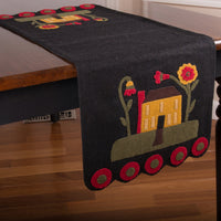 Homecoming Table Runner TRWT0020