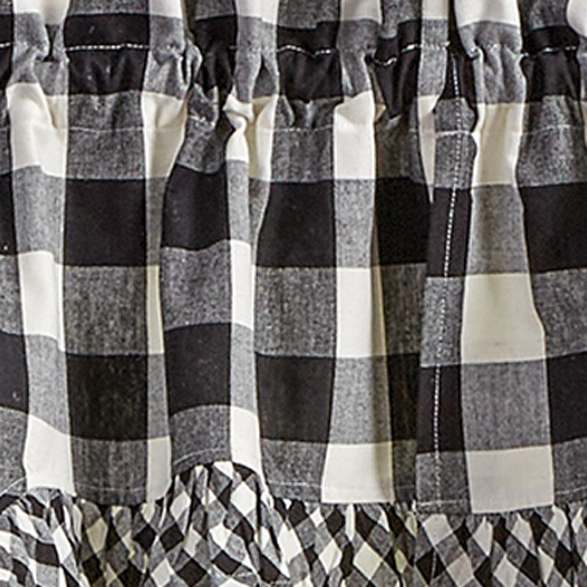 Wicklow Ruffled Swags - Black & Cream 72