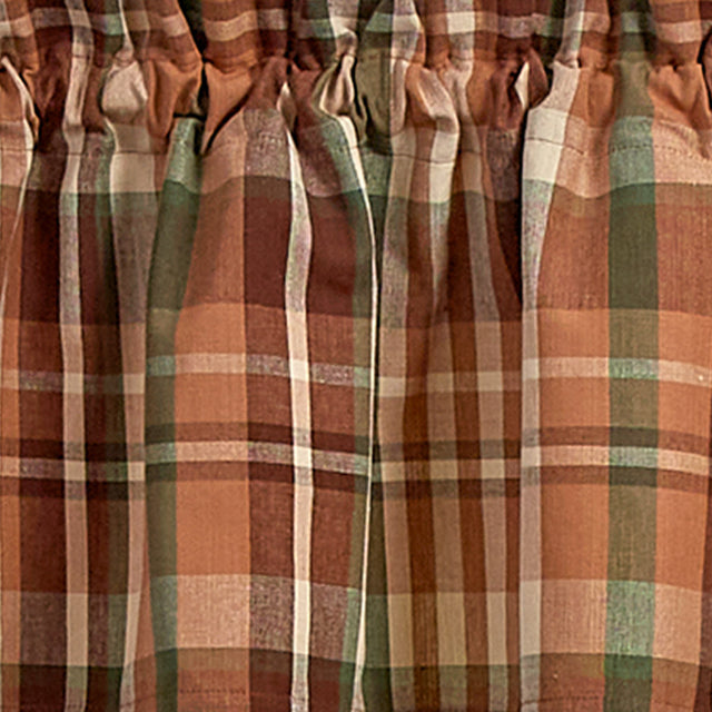 Woodbourne Valance 14