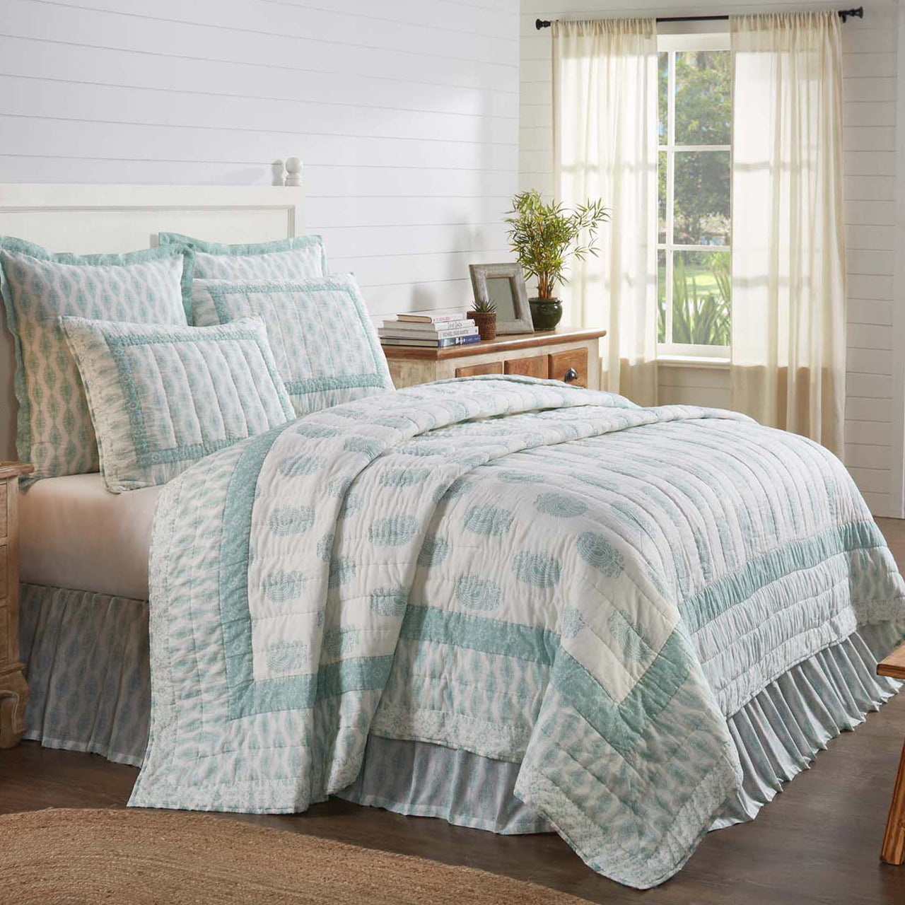 Avani Sea Glass Queen Quilt 90Wx90L VHC Brands - The Fox Decor