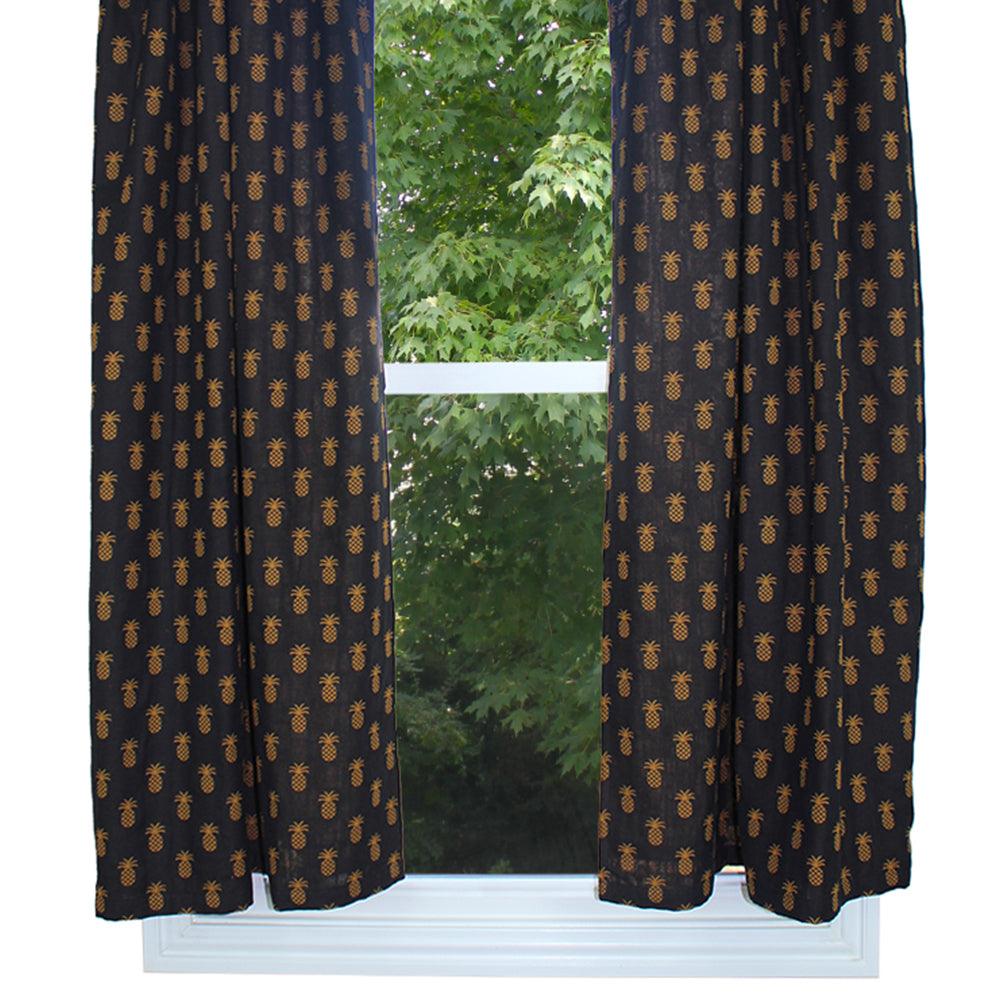 Pineapple Town - Black Panels P6660011 - The Fox Decor