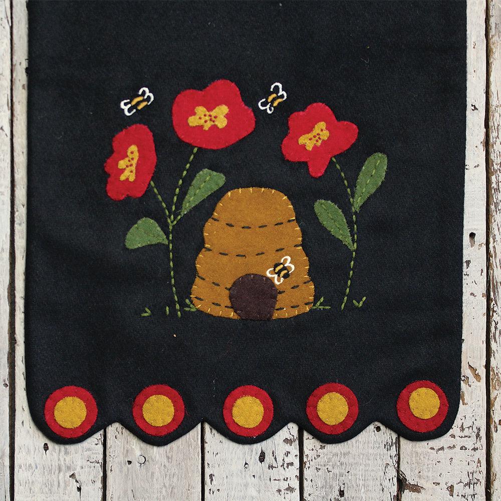 Bee Time Table Runner TR750004 - The Fox Decor